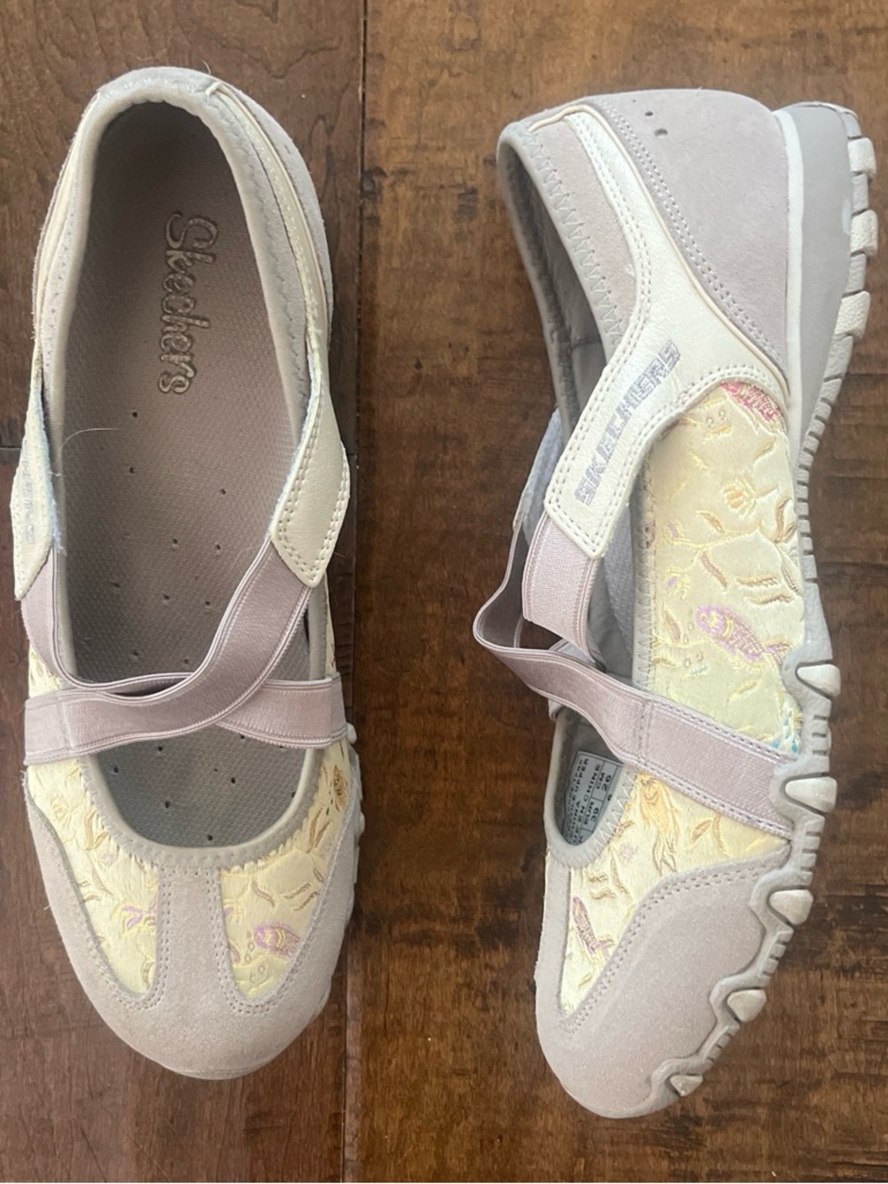 Vintage Y2K-era Skechers Bikers Mary Jane embroidered sneaker ballet flats